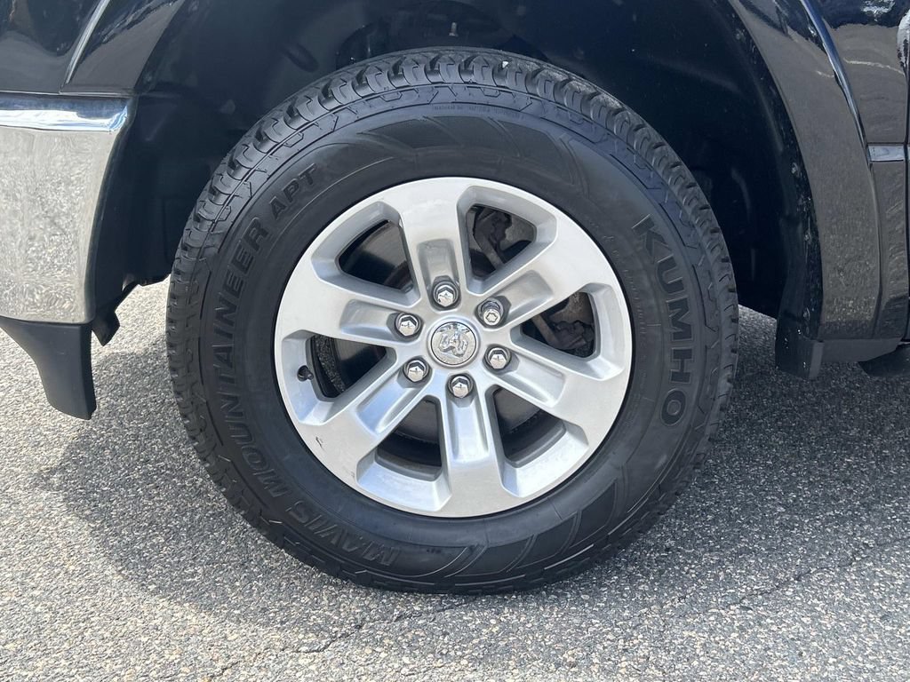 Used 2021 RAM 1500 Laramie w/ Off Road Group AWD/4WD image 9