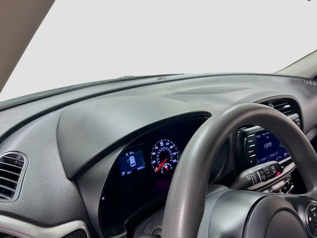 Certified 2022 Kia Soul LX FWD image 9