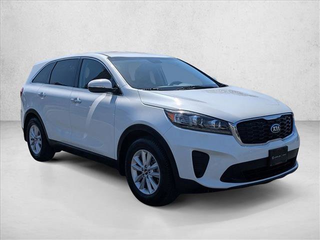 Used 2019 Kia Sorento LX image 3