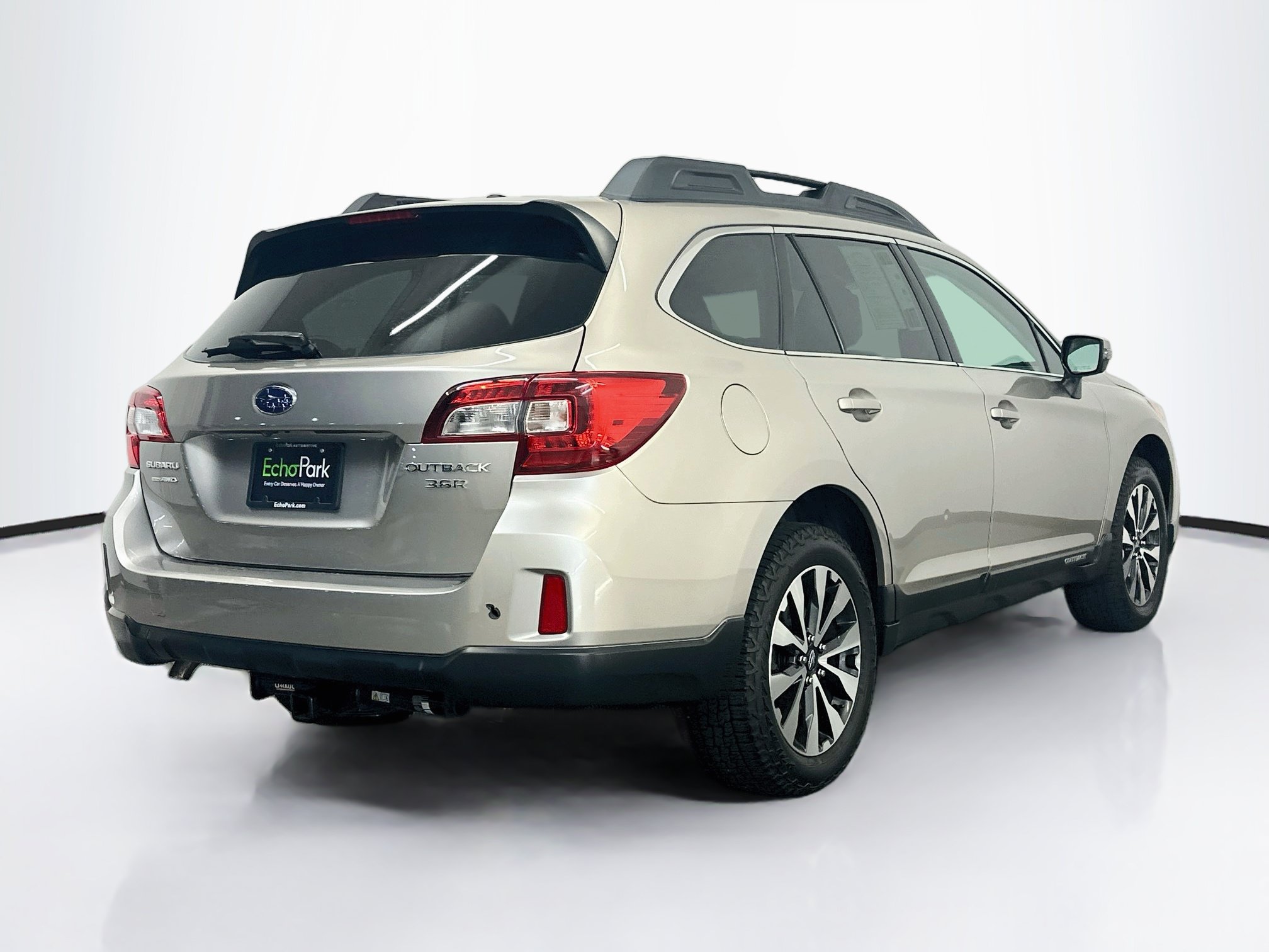 Used 2015 Subaru Outback 3.6R Limited AWD/4WD image 9