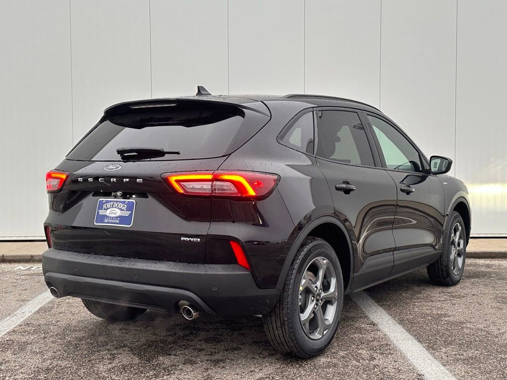 New 2026 Ford Escape ST-Line w/ Tech Pack #1 AWD/4WD image 5