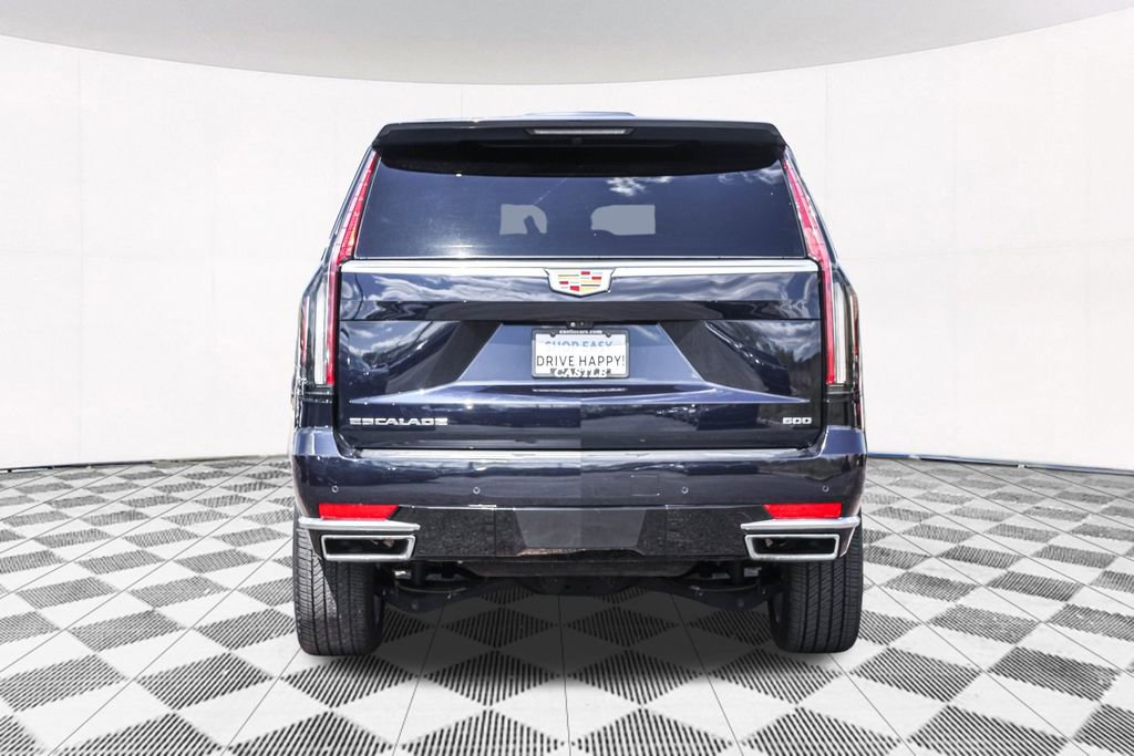 Used 2023 Cadillac Escalade Premium Luxury AWD/4WD image 16