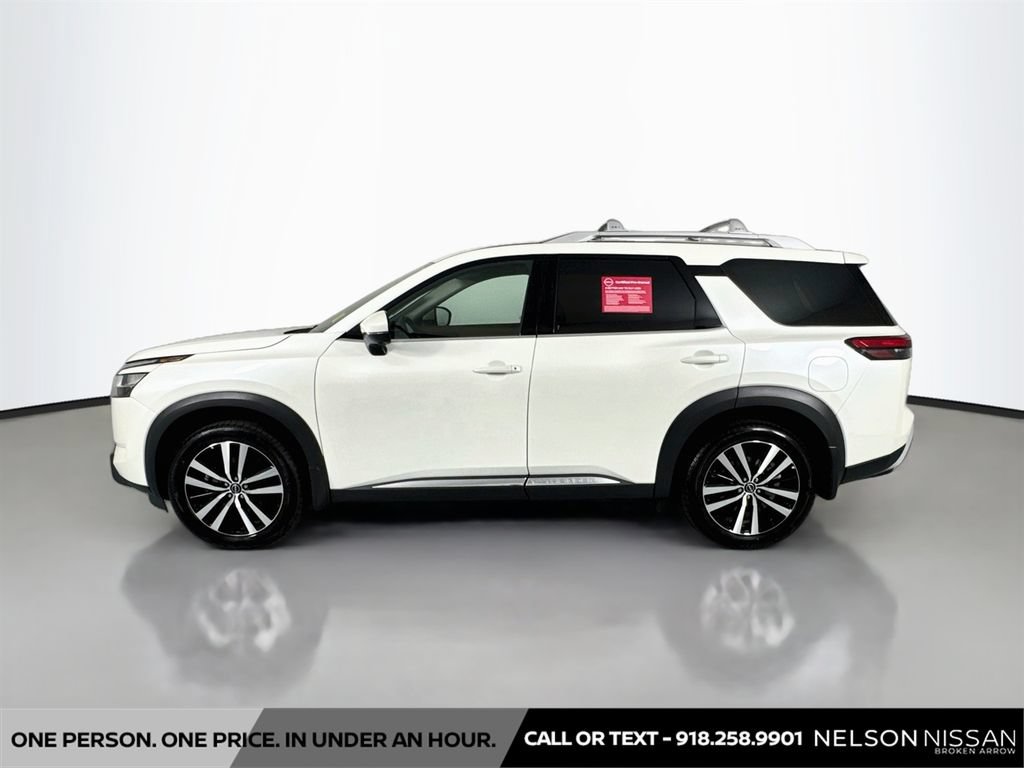 Certified 2024 Nissan Pathfinder Platinum w/ Cargo Package AWD/4WD image 8