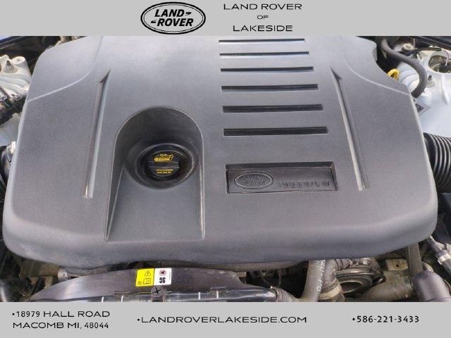 Used 2025 Land Rover Discovery Dynamic SE AWD/4WD image 20