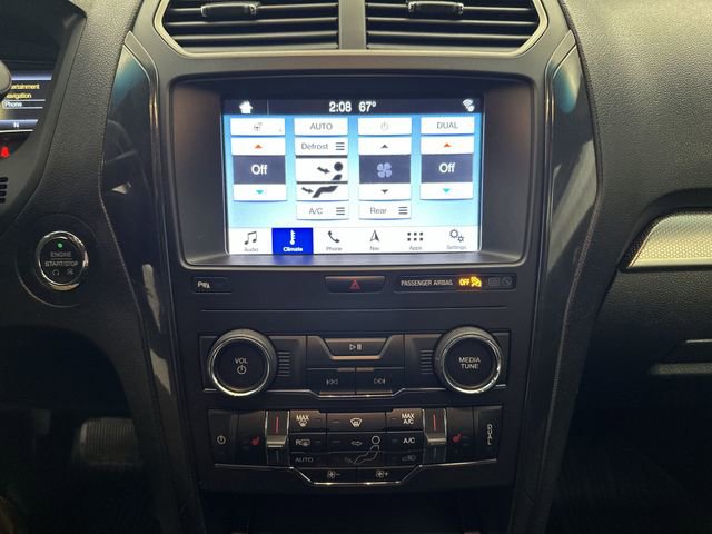 Used 2019 Ford Explorer XLT w/ Equipment Group 202A image 19