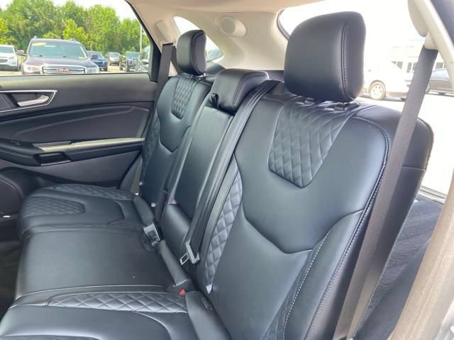 Used 2024 Ford Edge Titanium AWD/4WD image 24