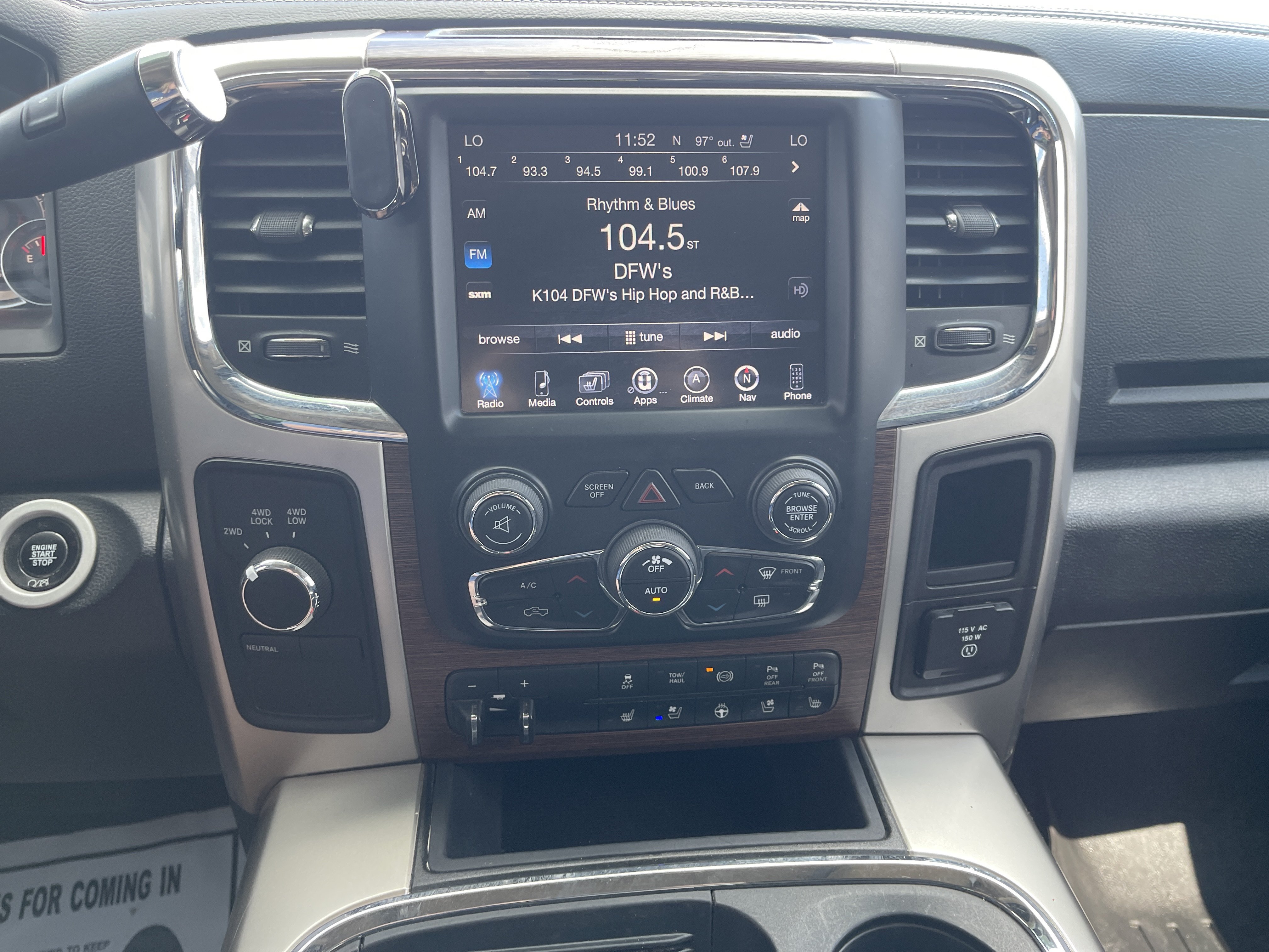 Used 2017 RAM 3500 Laramie w/ Sport Appearance Group AWD/4WD image 24
