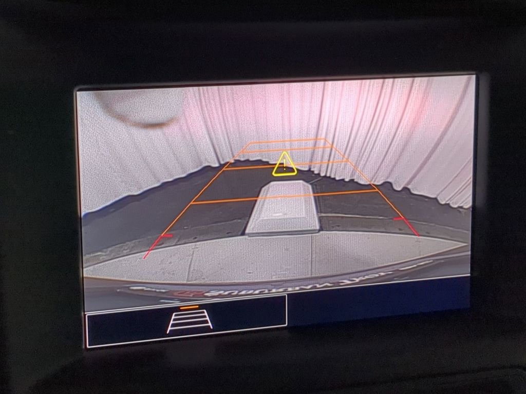 Used 2023 GMC Terrain SLE w/ Driver Convenience Package image 35