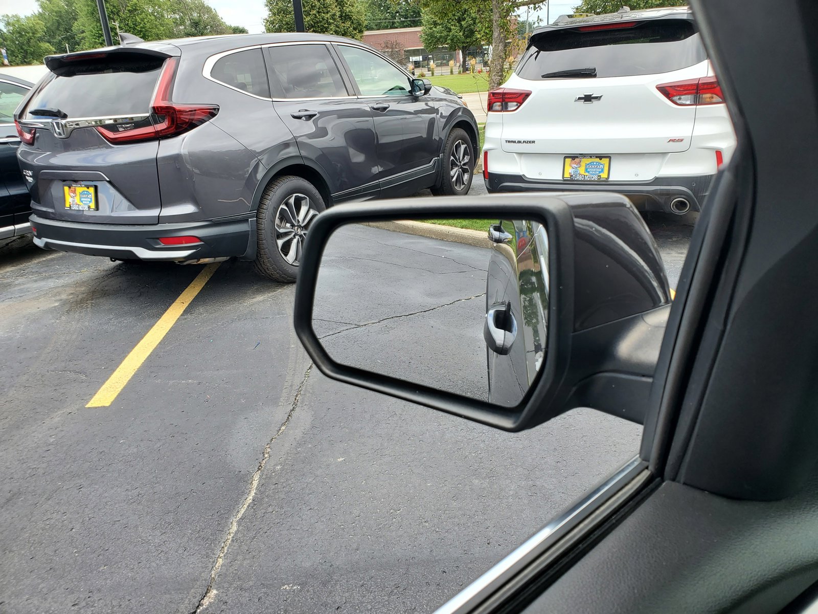 Used 2019 GMC Acadia SLE image 11