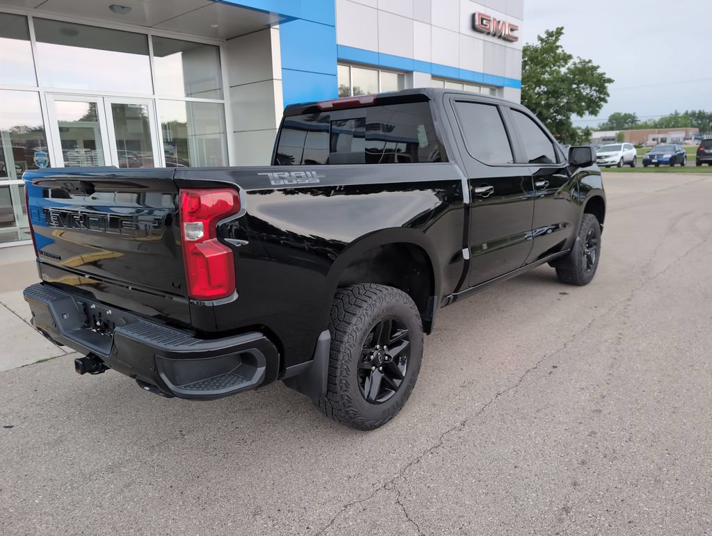 Used 2023 Chevrolet Silverado 1500 LT Trail Boss w/ LT Trail Boss Premium Package AWD/4WD image 8