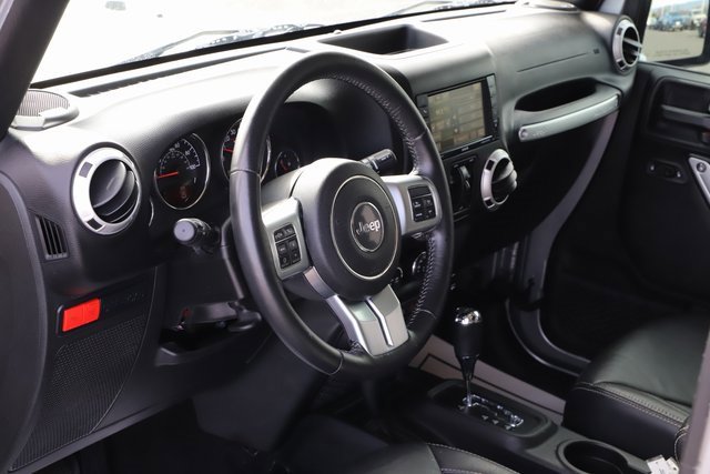 Used 2017 Jeep Wrangler Unlimited Rubicon image 8