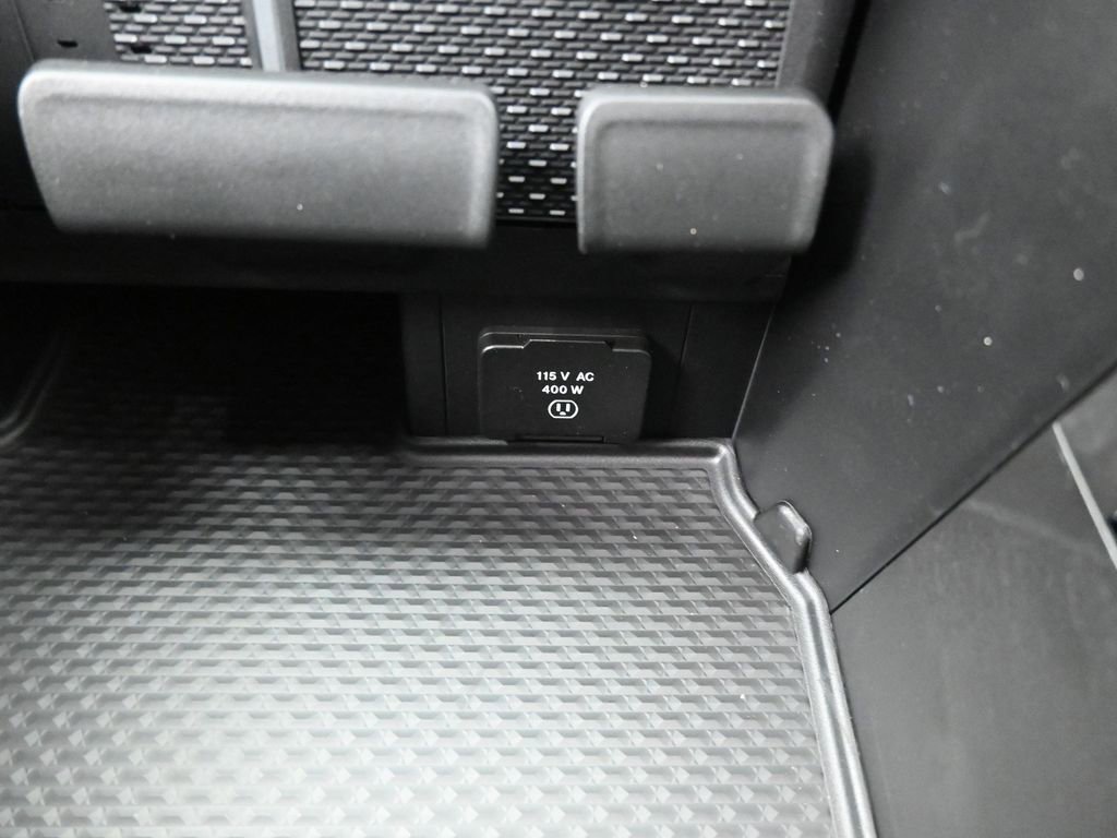 New 2026 RAM 1500 Laramie image 3