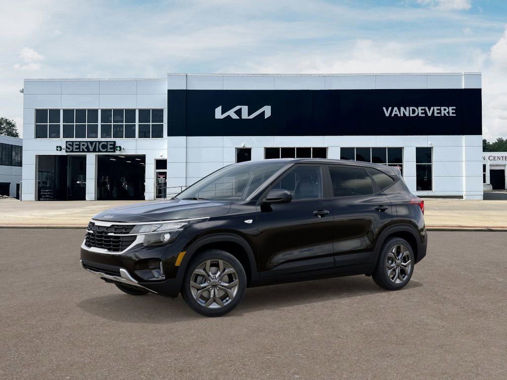 New 2026 Kia Seltos LX image 3