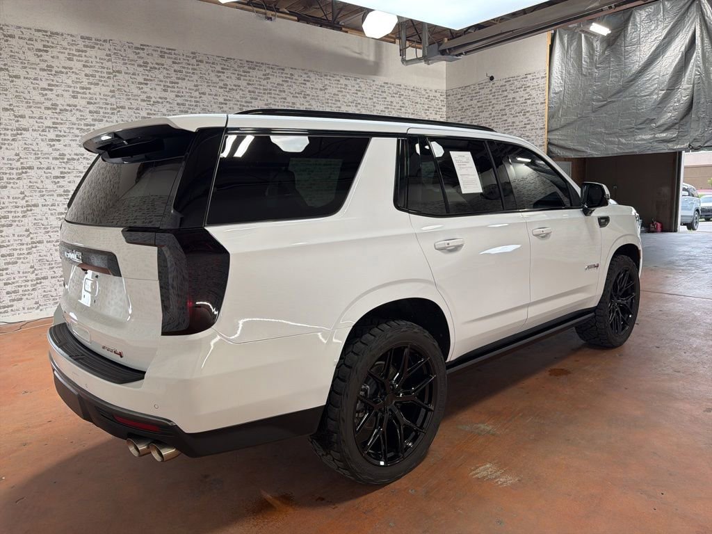 Used 2023 GMC Yukon AT4 w/ AT4 Premium Plus Package AWD/4WD image 7