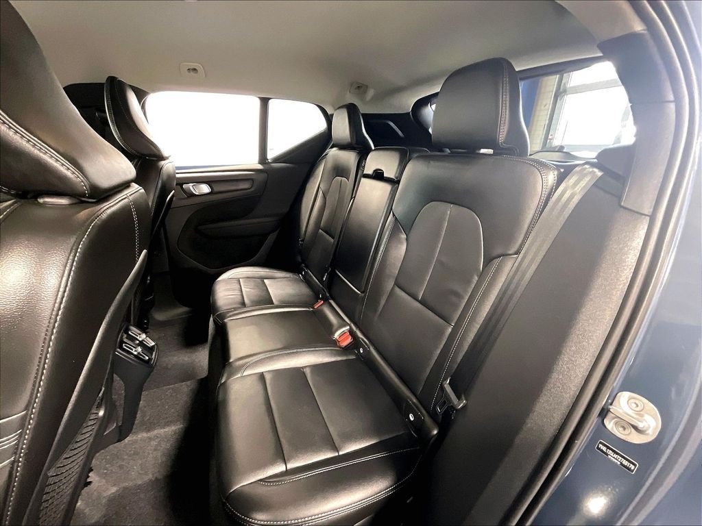 Used 2026 Volvo XC40 B5 Core AWD/4WD image 15