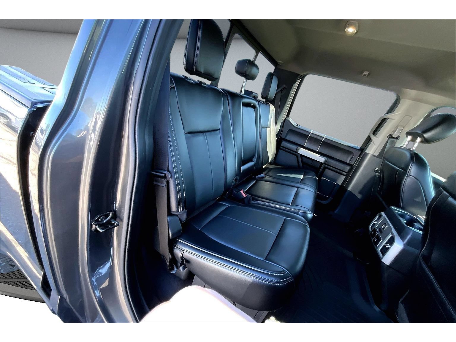 Used 2020 Ford F250 Lariat AWD/4WD image 41
