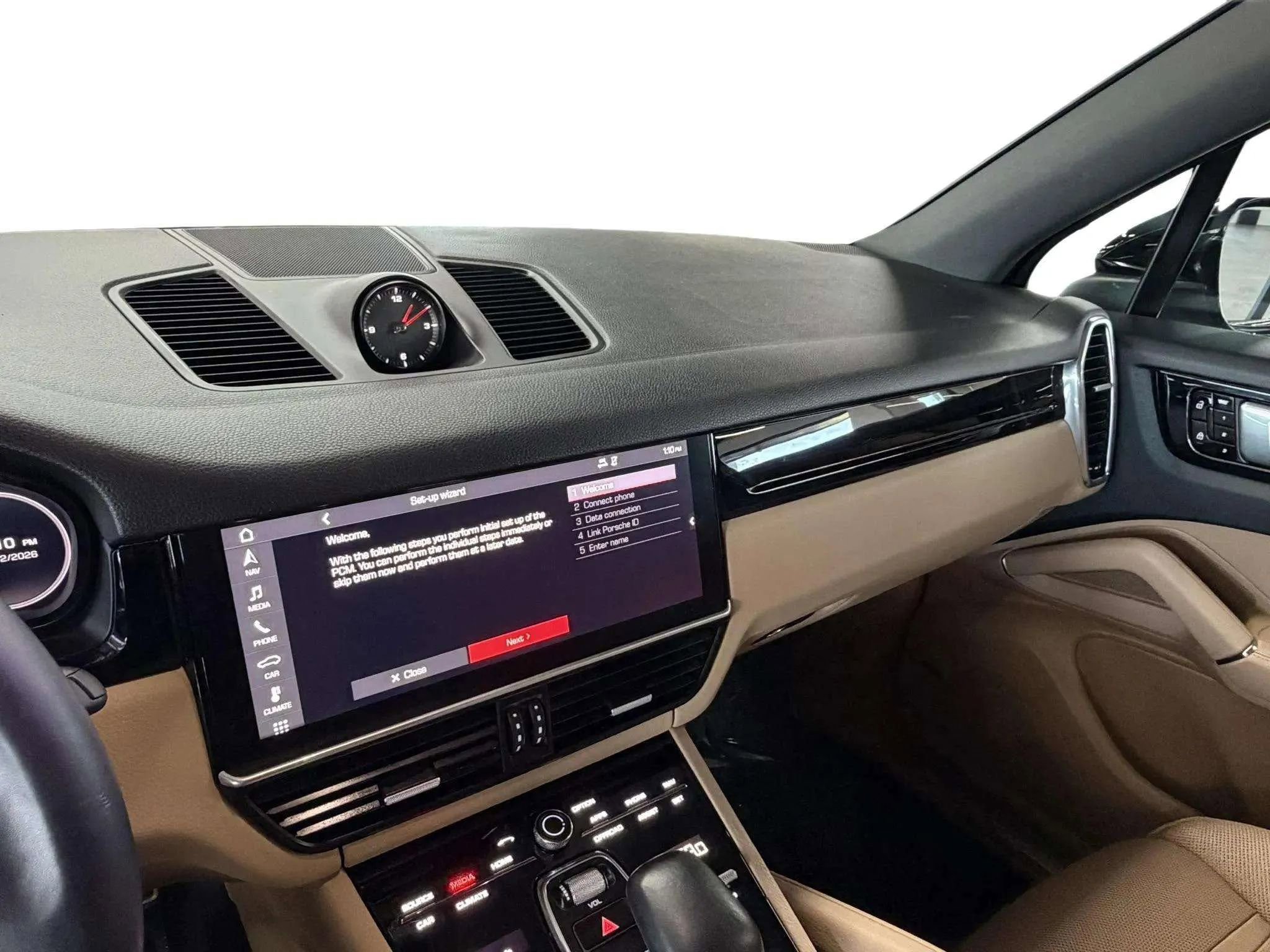 Used 2019 Porsche Cayenne S image 24