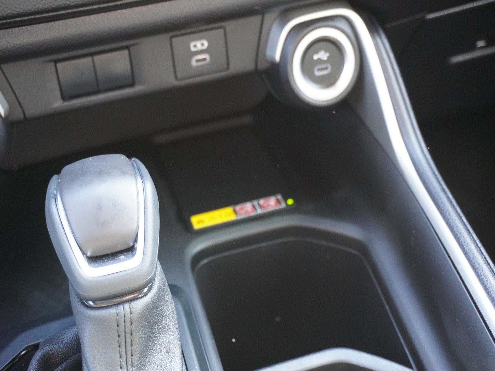 Used 2025 Toyota Grand Highlander AWD image 26