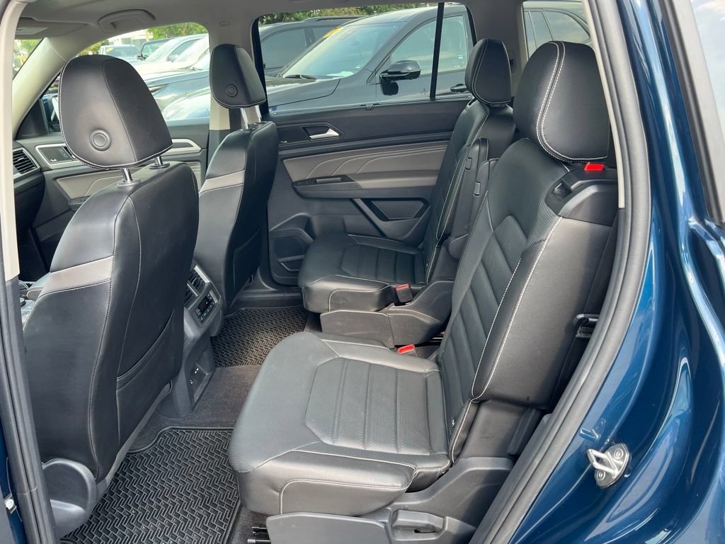 Used 2022 Volkswagen Atlas SEL Premium AWD/4WD image 9
