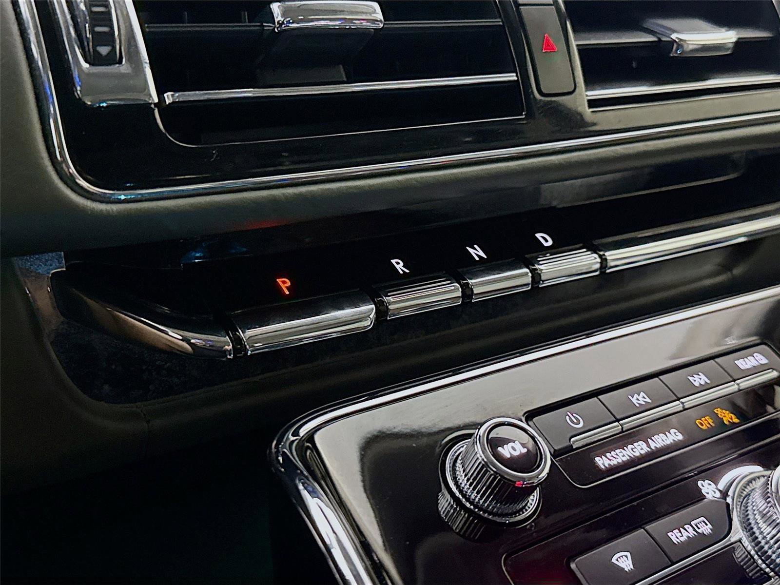 Used 2022 Lincoln Navigator L Black Label AWD/4WD image 18
