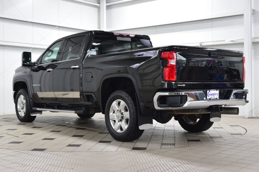 Used 2022 Chevrolet Silverado 2500 LTZ w/ LTZ Premium Package AWD/4WD image 6