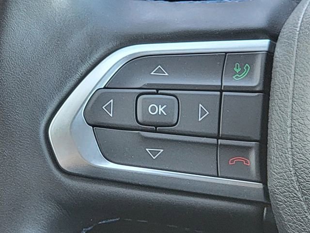 Certified 2022 Jeep Compass Latitude w/ Sun and Sound Group image 33