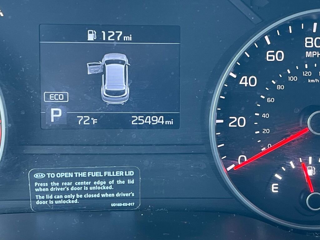 Used 2020 Kia Sportage LX image 16