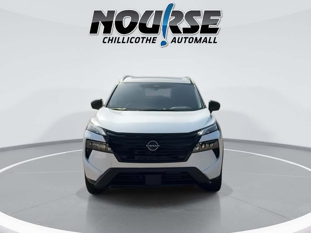 New 2026 Nissan Rogue Dark Armor AWD/4WD image 3