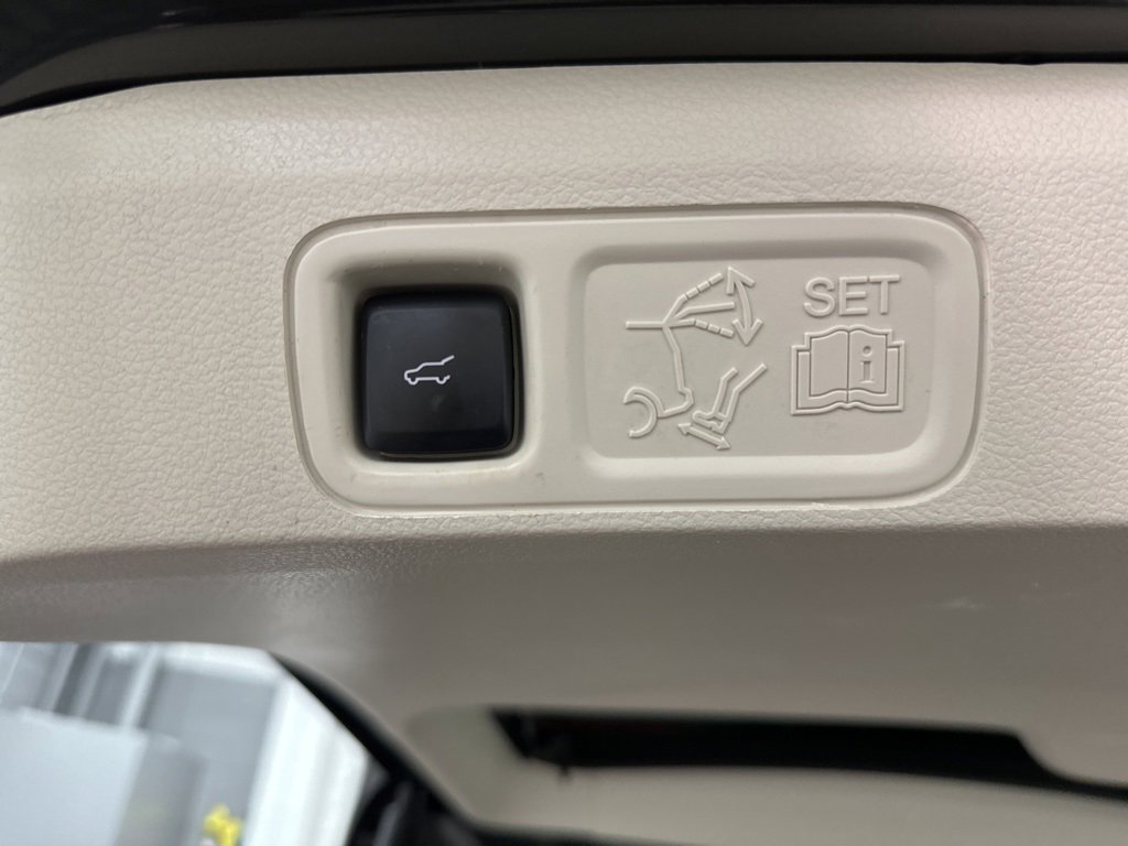 Used 2023 Lincoln Navigator Black Label image 51