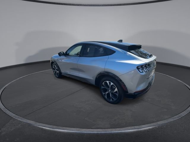 Used 2021 Ford Mustang Mach-E Premium image 11