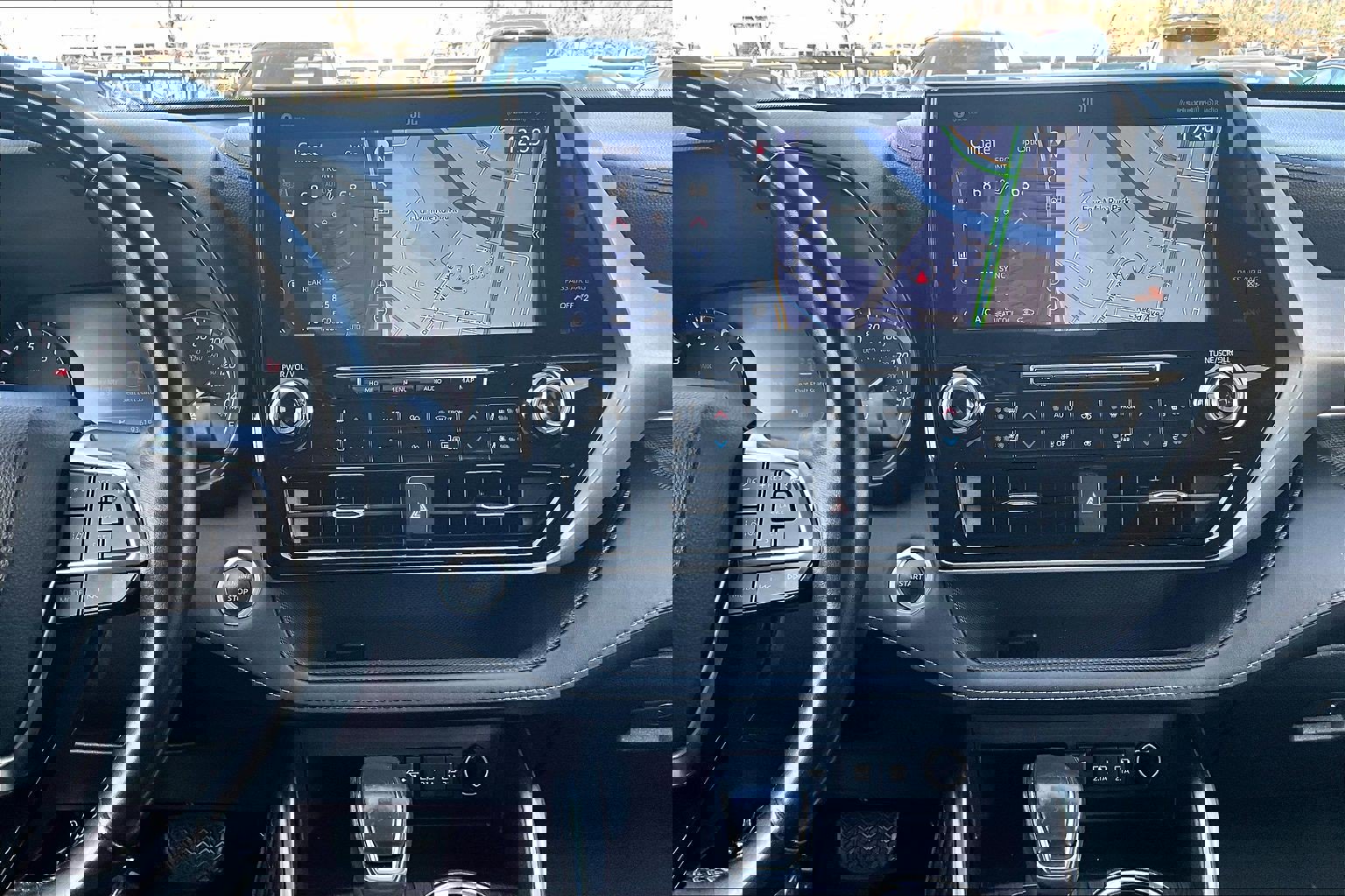 Used 2020 Toyota Highlander Limited image 6