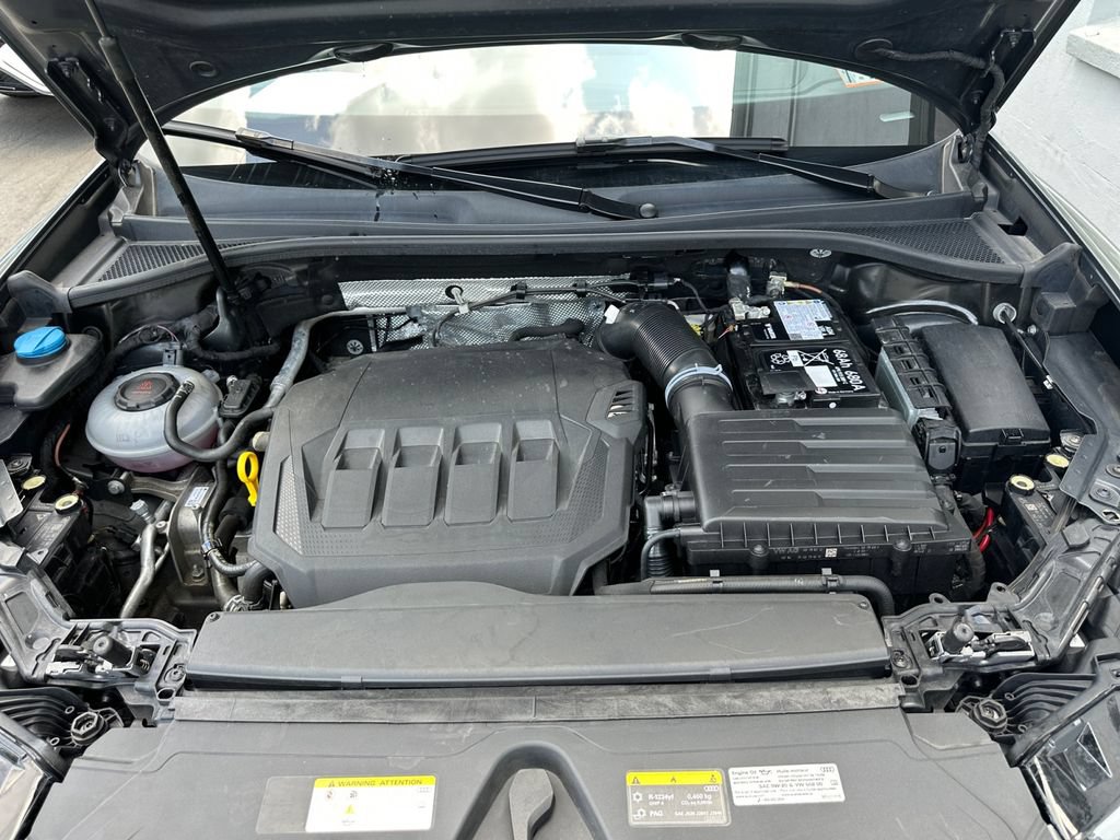 Certified 2025 Audi Q3 2.0T Premium AWD/4WD image 33