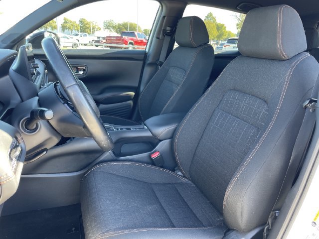 Used 2025 Honda HR-V Sport image 24