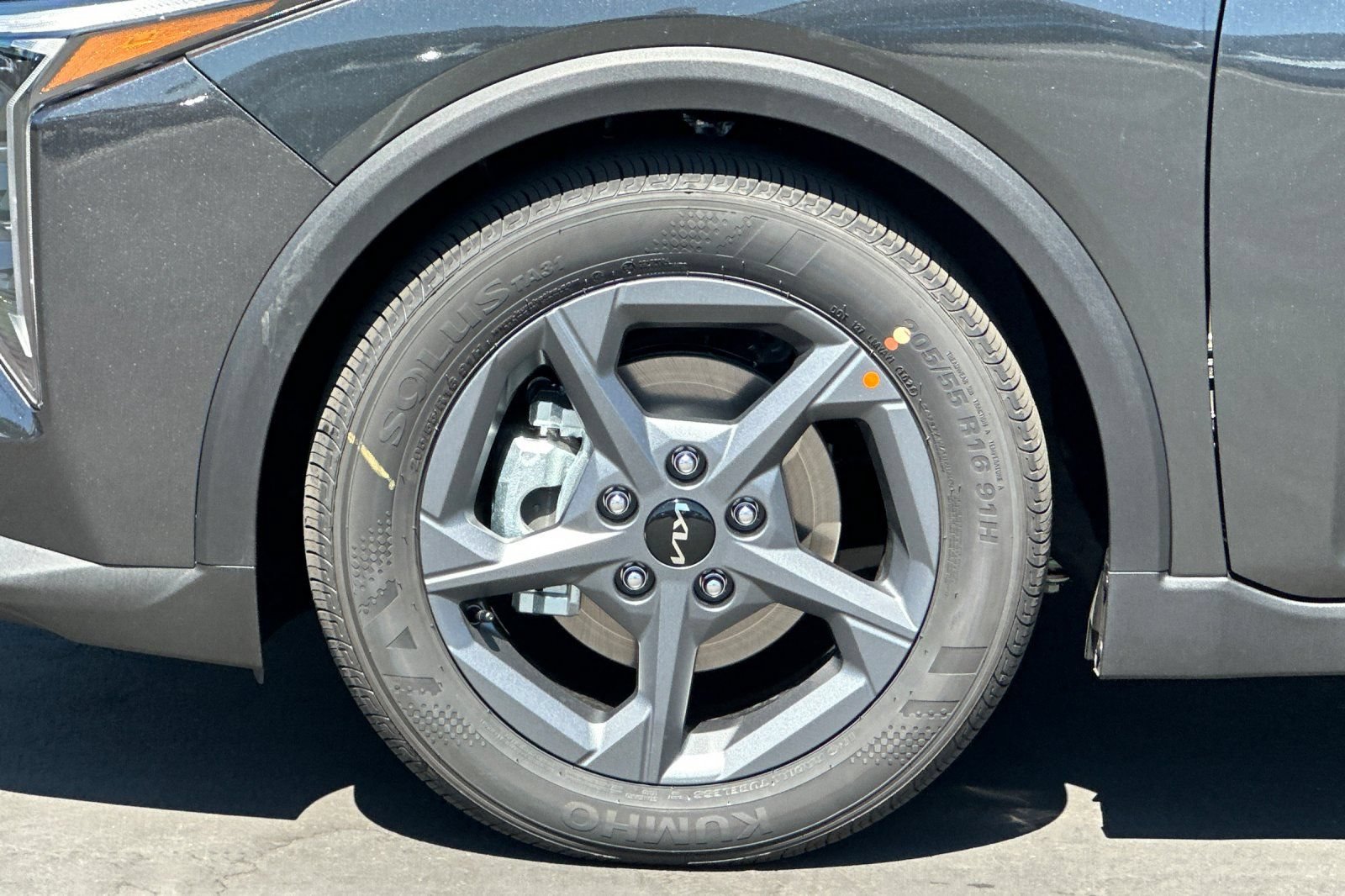 New 2026 Kia K4 FWD image 24