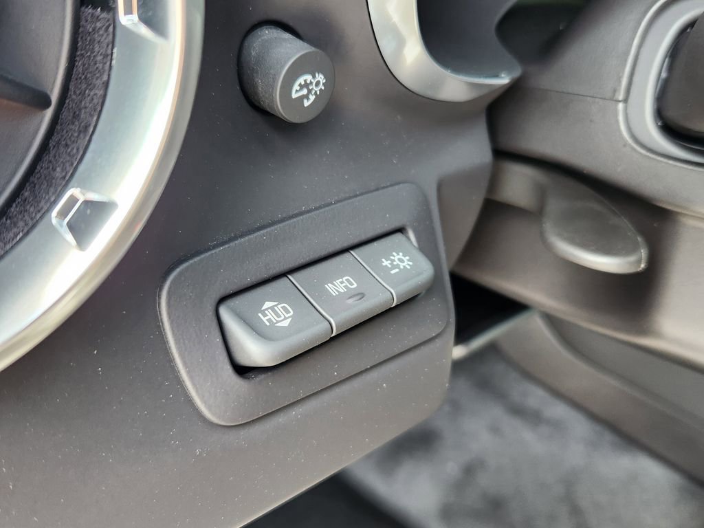 Used 2016 Chevrolet Camaro SS RWD image 35