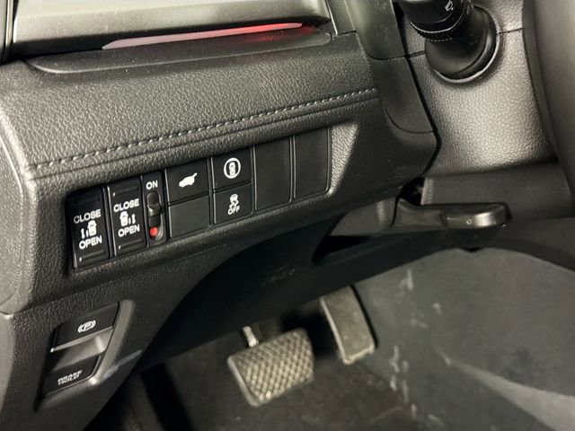 Used 2023 Honda Odyssey Sport image 27