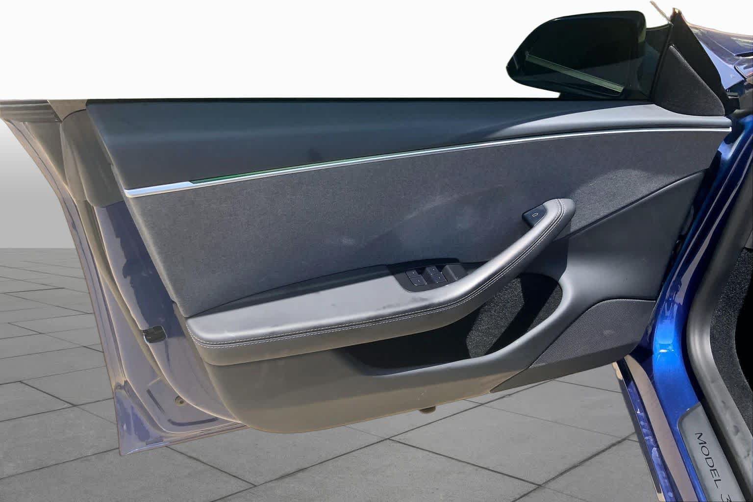 Used 2025 Tesla Model 3 Long Range RWD image 21