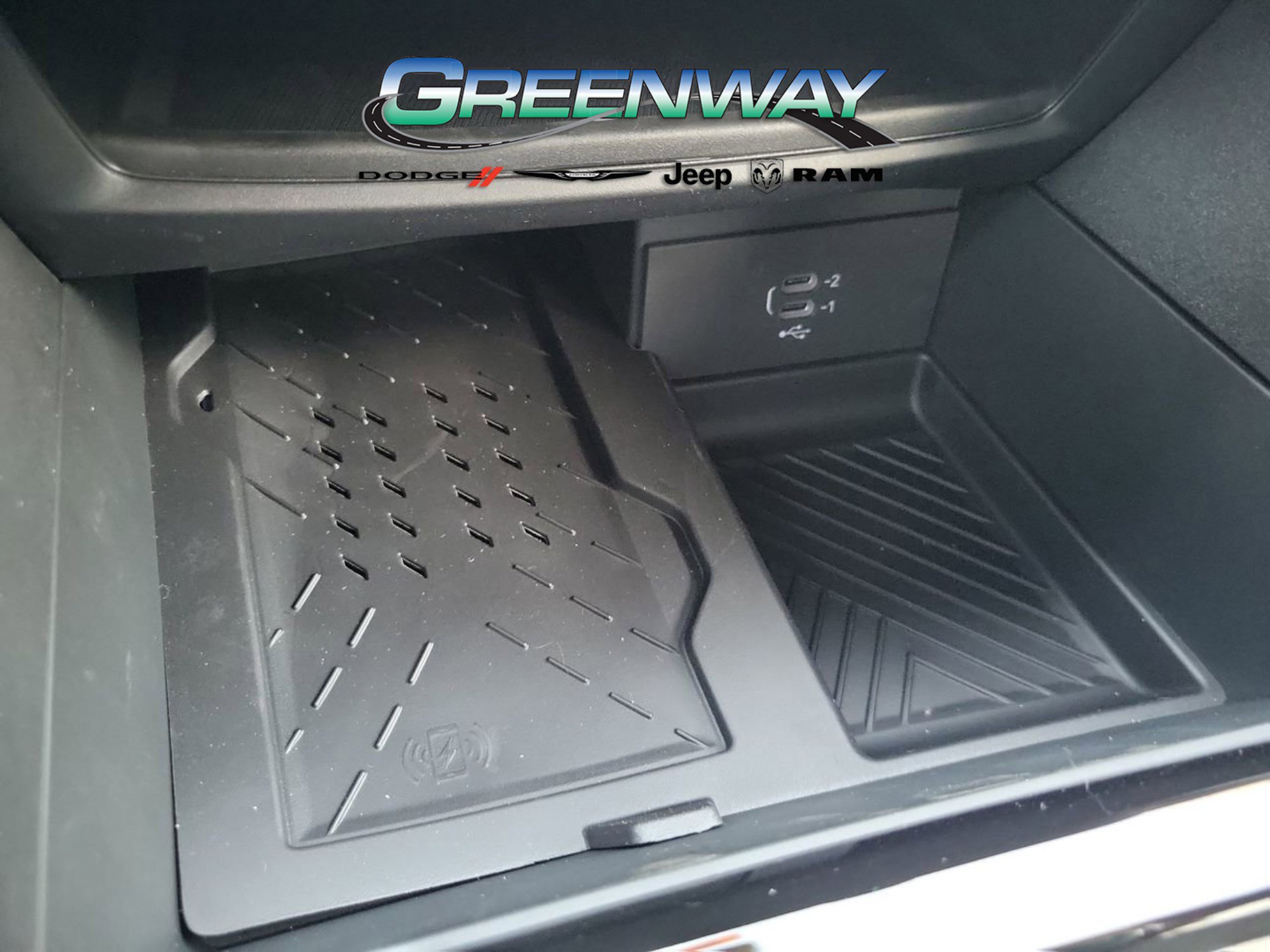 New 2026 Chrysler Pacifica Limited image 25