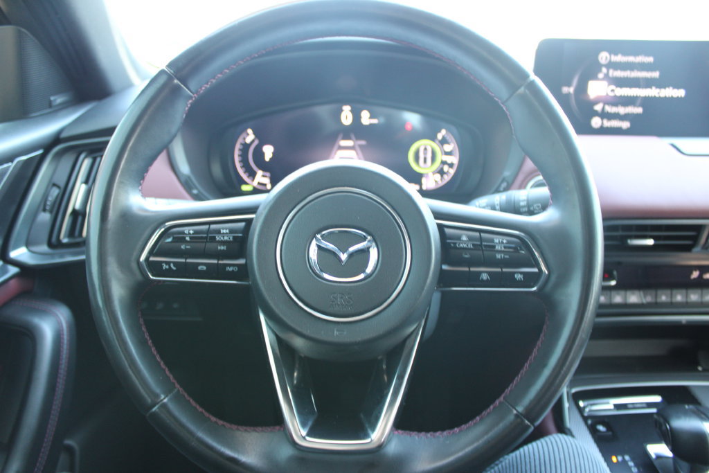 Used 2025 MAZDA CX-70 Plug-In Hybrid w/ Premium Plus AWD/4WD image 34