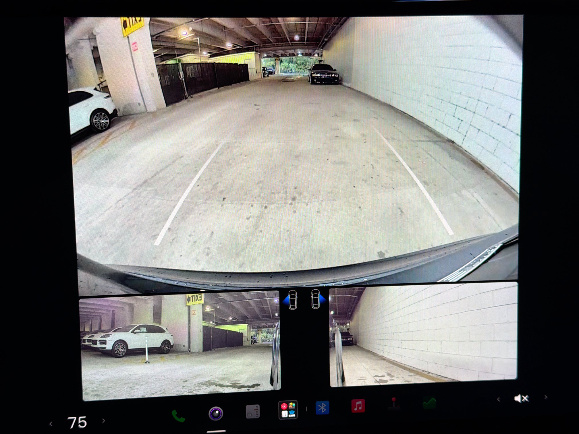 Used 2022 Tesla Model S Plaid AWD/4WD image 34