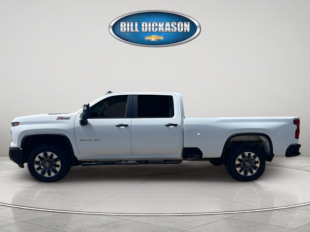 Used 2025 Chevrolet Silverado 2500 Custom w/ Custom Value Package AWD/4WD image 4