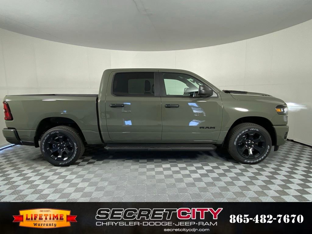 New 2026 RAM 1500 Express AWD/4WD image 8