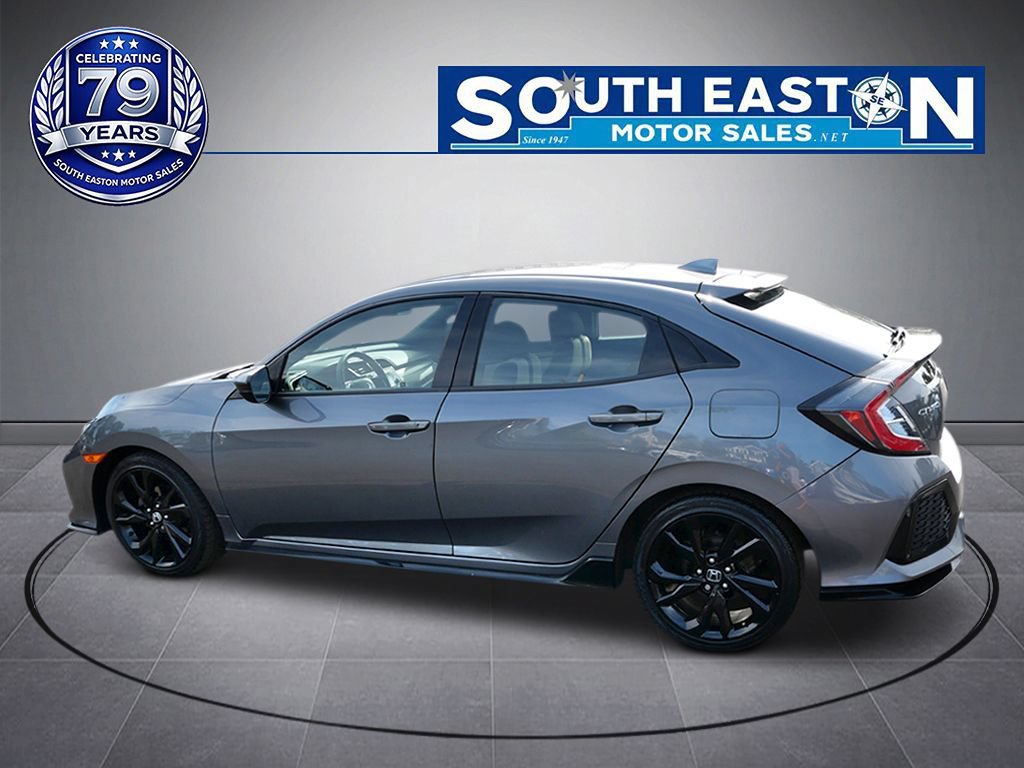 Used 2018 Honda Civic Sport image 8