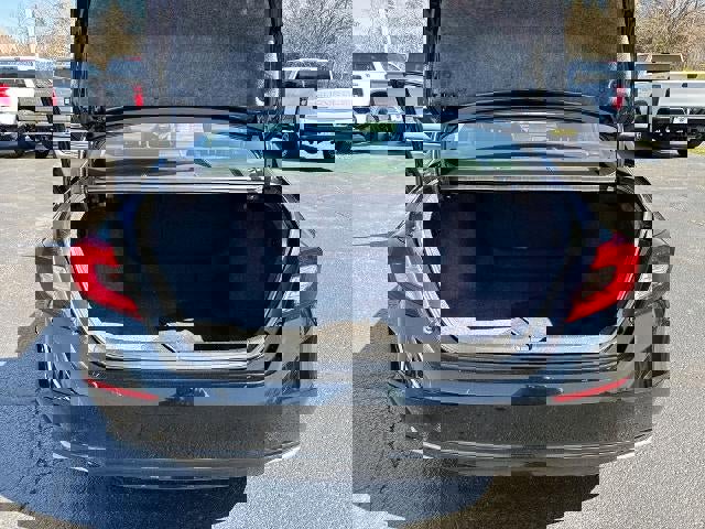 Used 2019 Honda Accord EX image 26