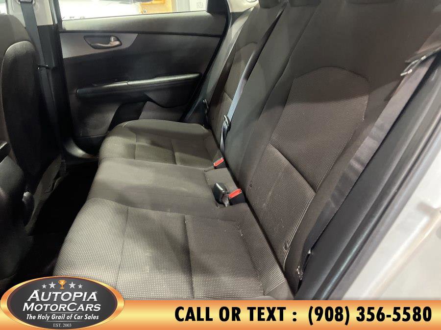 Used 2020 Kia Forte LXS FWD image 16