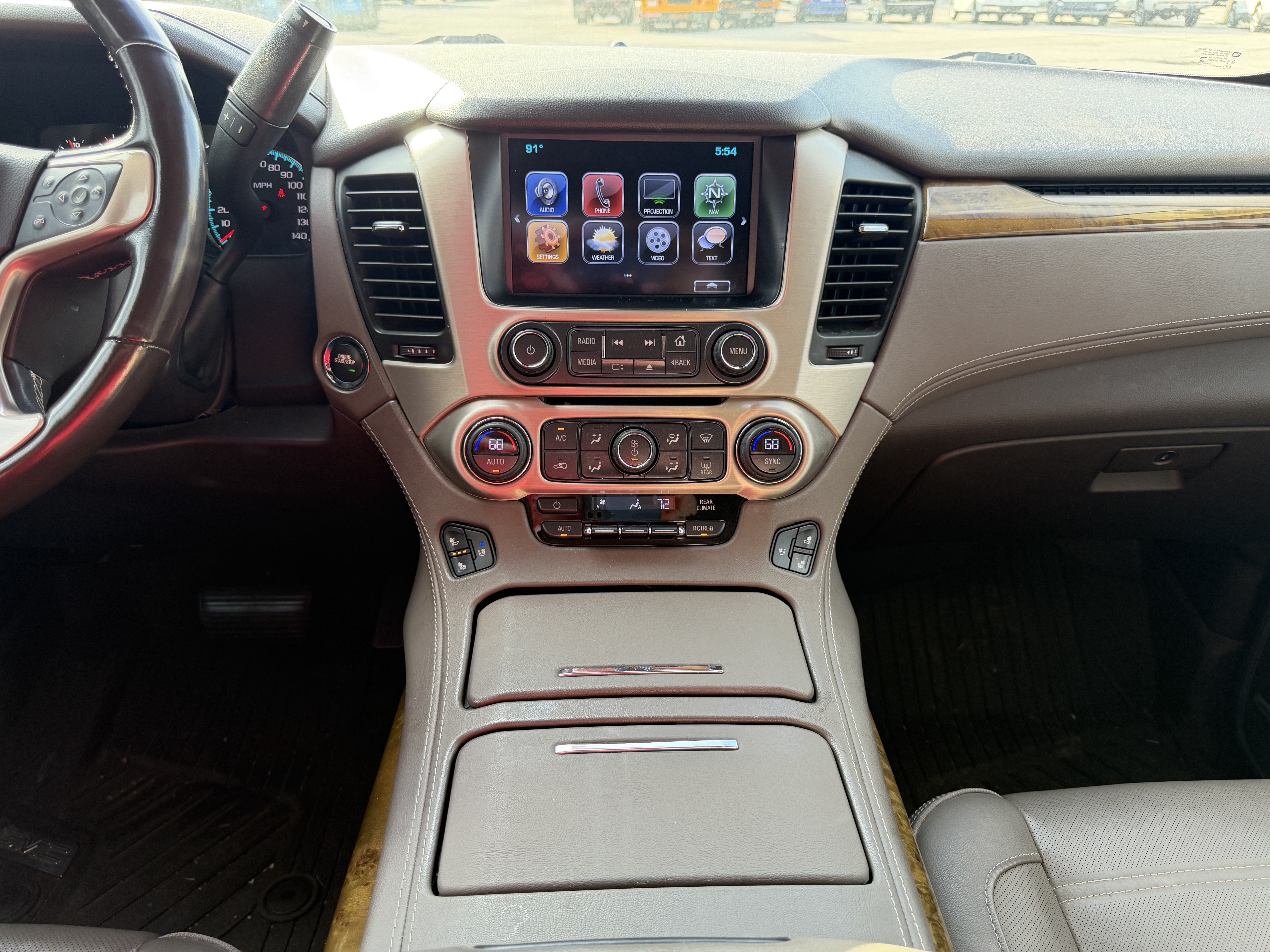Used 2017 GMC Yukon XL Denali w/ Open Road Package AWD/4WD image 21