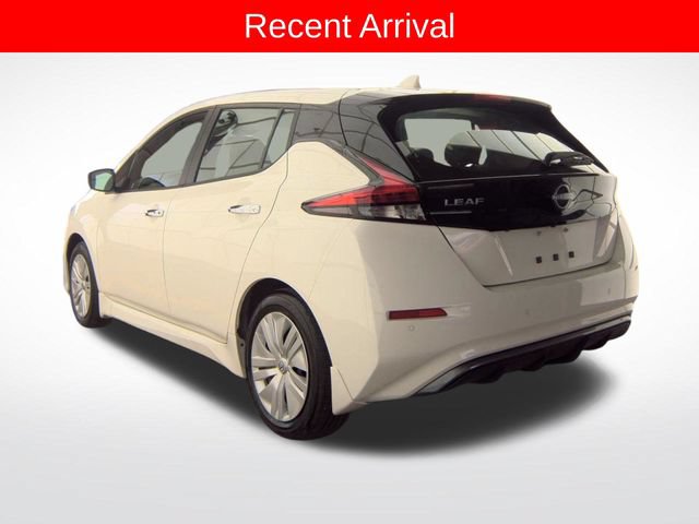 Used 2025 Nissan Leaf S FWD image 6