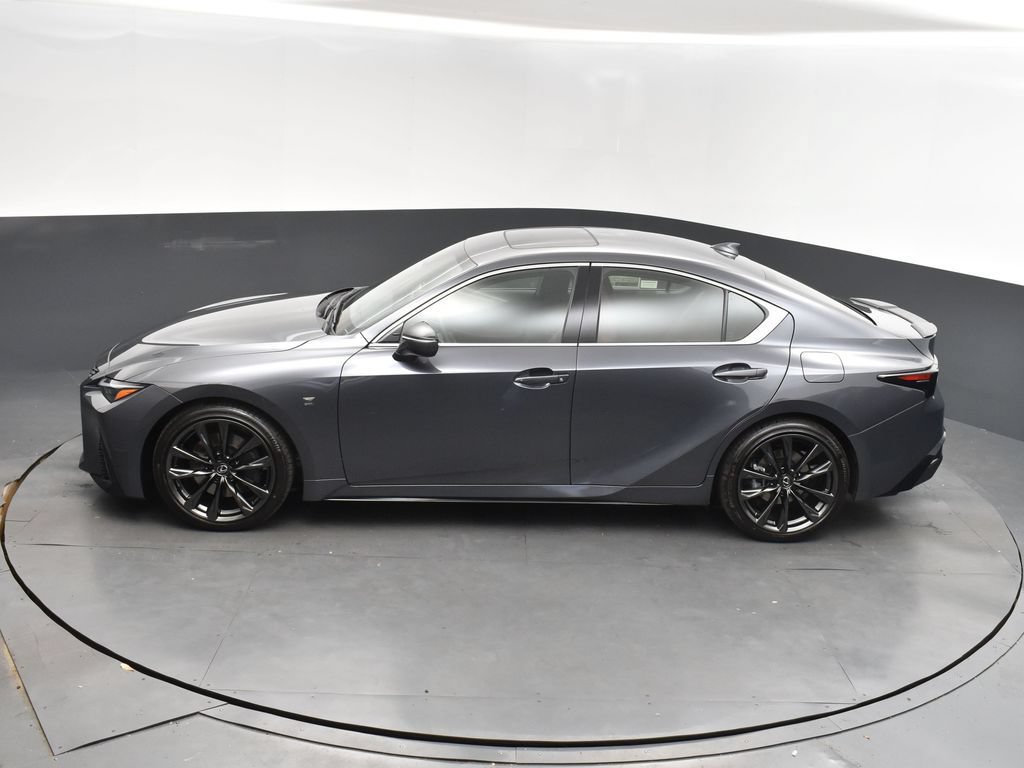 New 2025 Lexus IS 350 F Sport w/ Accessory Package RWD image 32