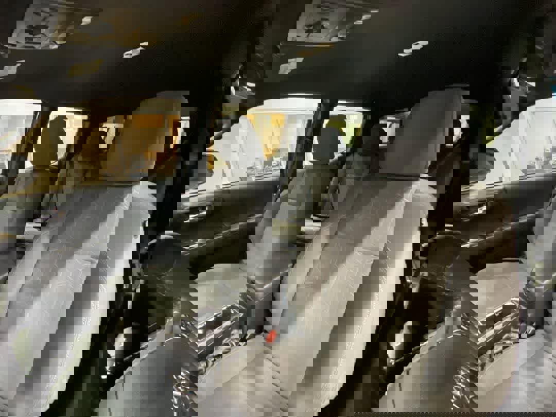 Used 2018 Toyota Tacoma TRD Off-Road image 14