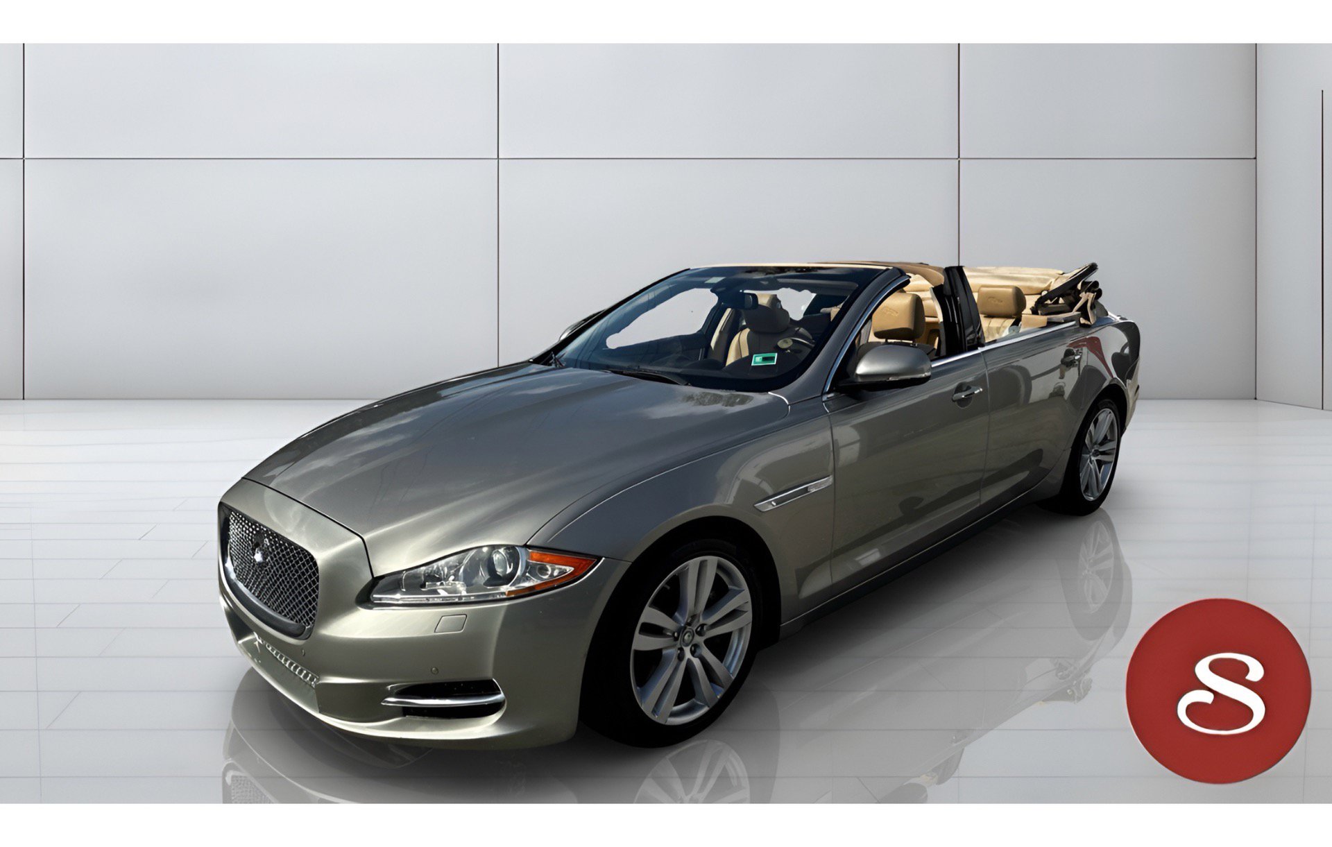 Used 2011 Jaguar XJ L RWD image 2